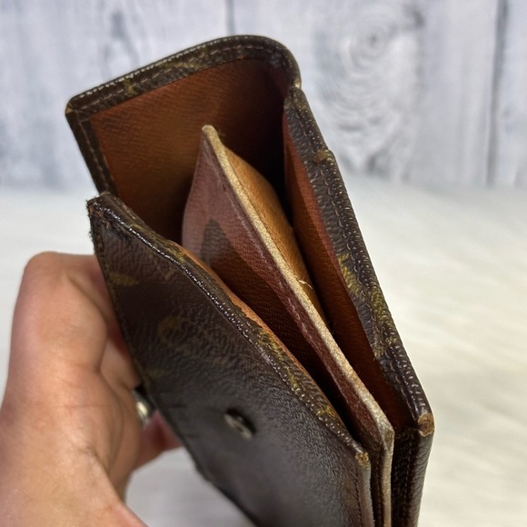 LOUIS VUITTON rare vintage zip wallet in monogram - Picture 9 of 17